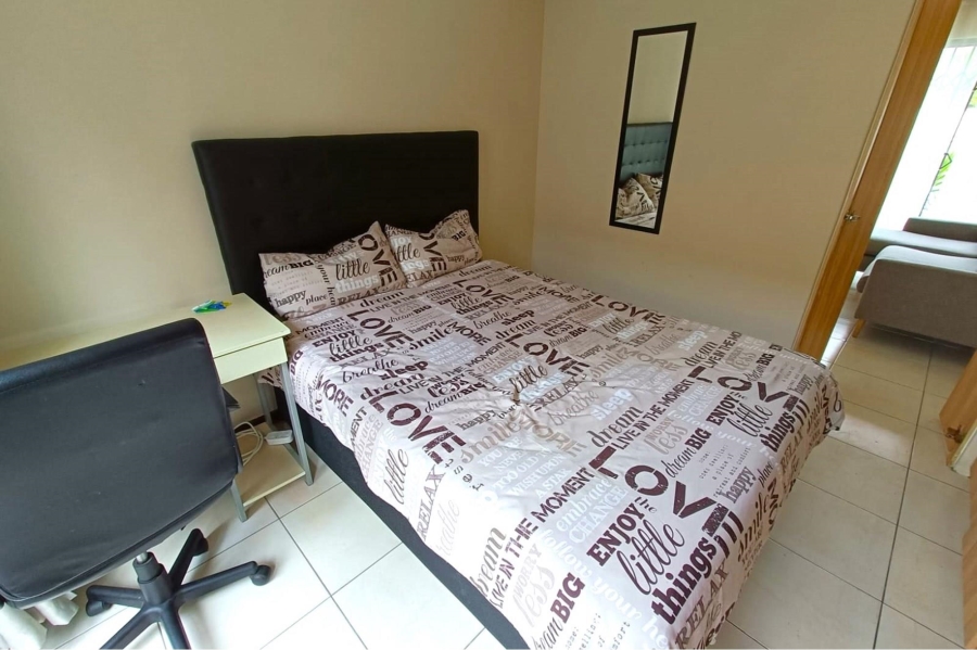 To Let 1 Bedroom Property for Rent in Table View Western Cape